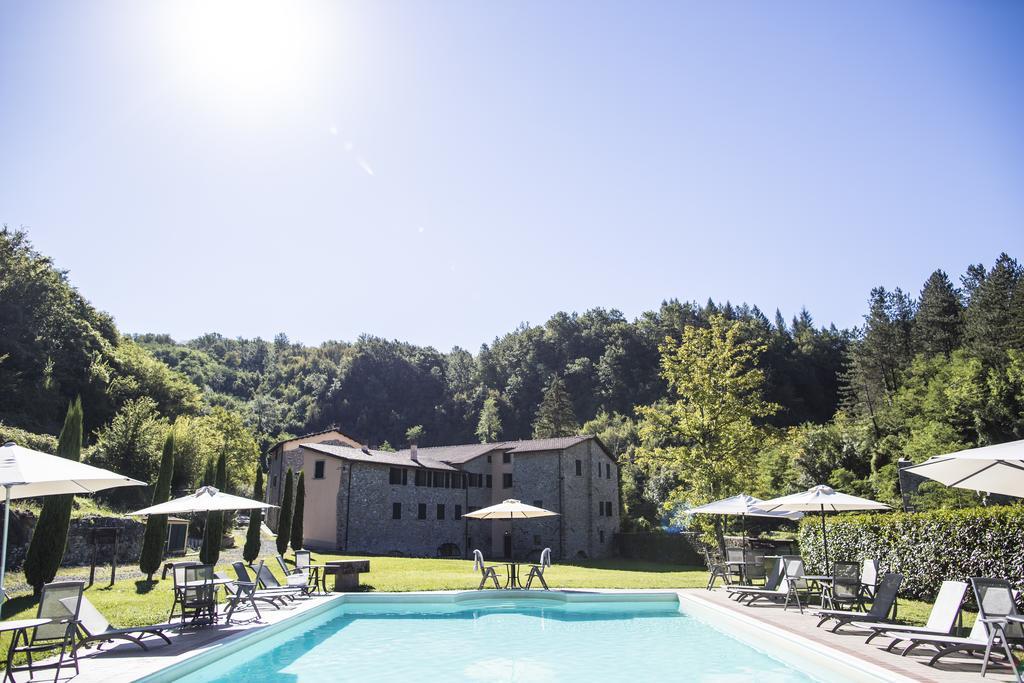 Ponte Del Vegnuti Hostal Fivizzano Exterior foto